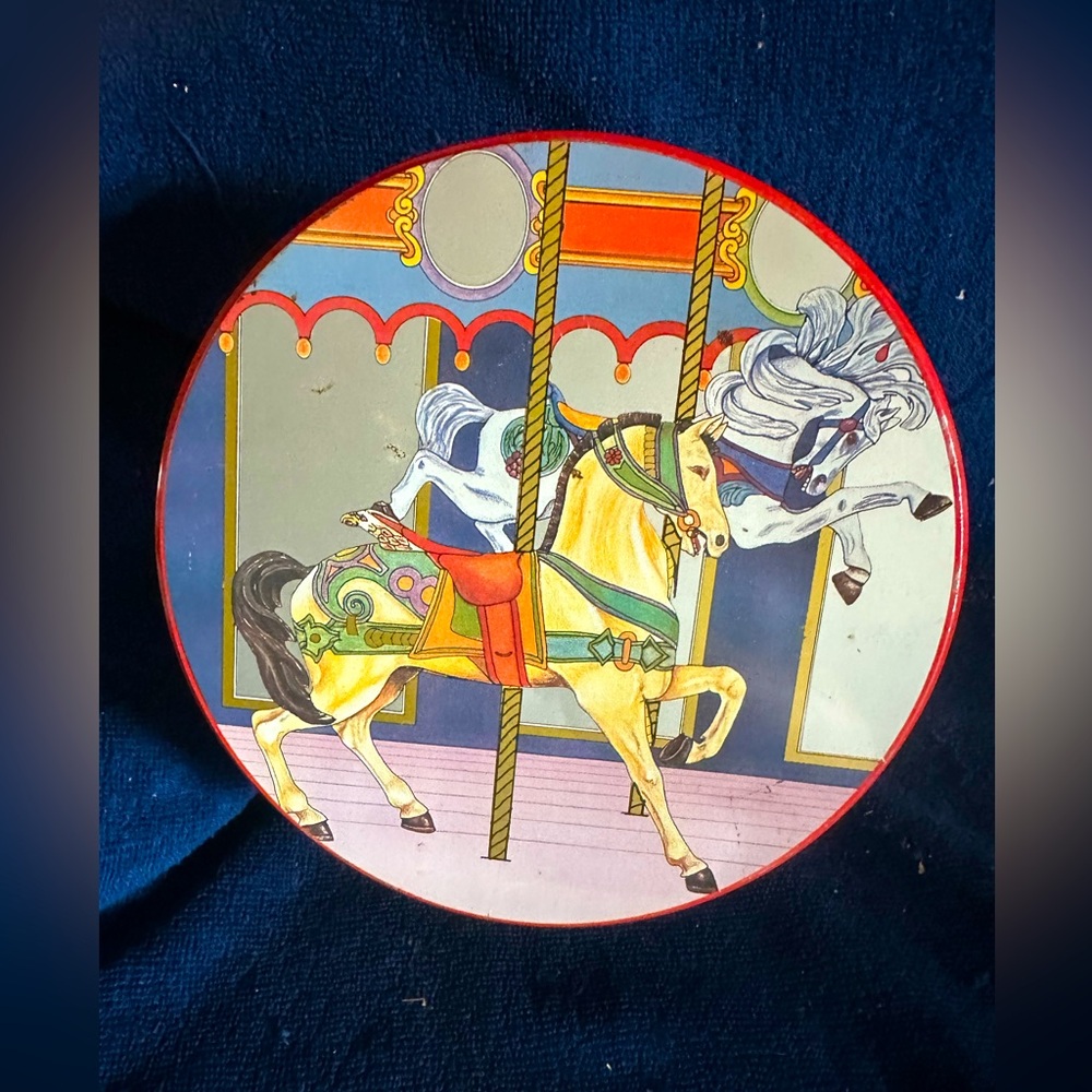 Metal Can Storage Container Equestrian Merry-Go-Round Country Horse Cookie Tin